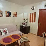 Rainbow 2 40 Apartment