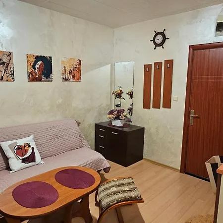 Rainbow 2 40 Apartman